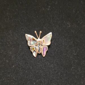 Elegant Butterfly Brooch with Iridescent Accents